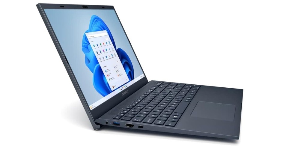 Compaq Presario 5112 tem um visual bem simples. — Foto: Reprodução/Amazon